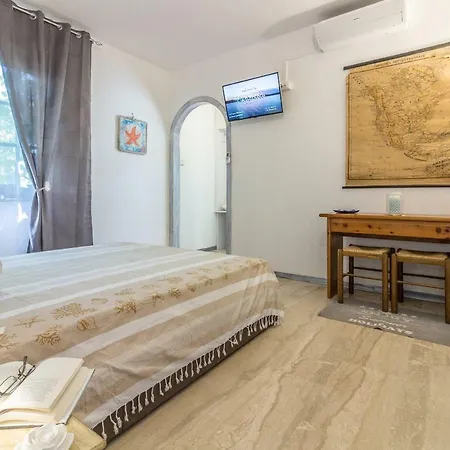 Maricciolu Suites And Apartment *