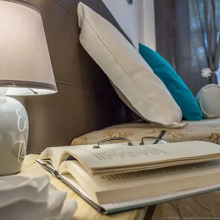 Maricciolu Suites And 아파트