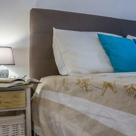 Apartment Maricciolu Suites And *