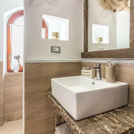 Maricciolu Suites And Apartment Olbia