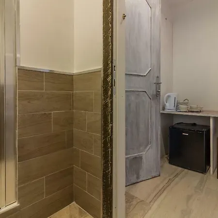 Maricciolu Suites And Apartment *